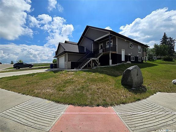2nd image of 601 Confederation Dr