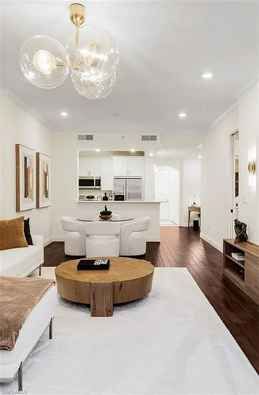 2 bed, 2.0 bath, 1540 sqft, $5,500 — Photo 1