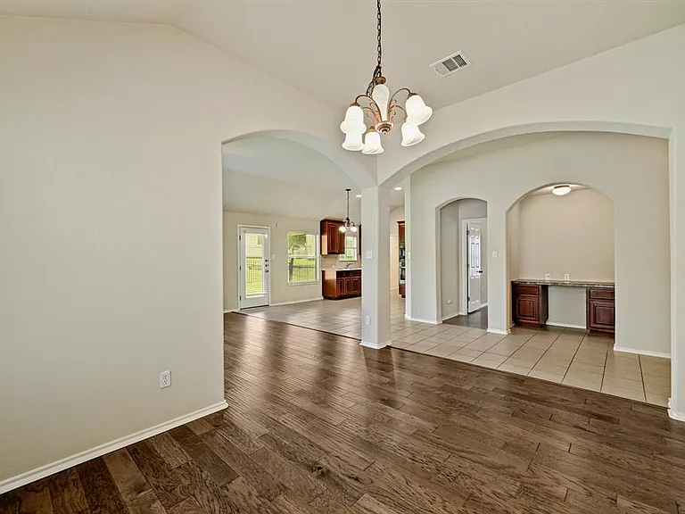 49 White Magnolia Cir — Photo 5