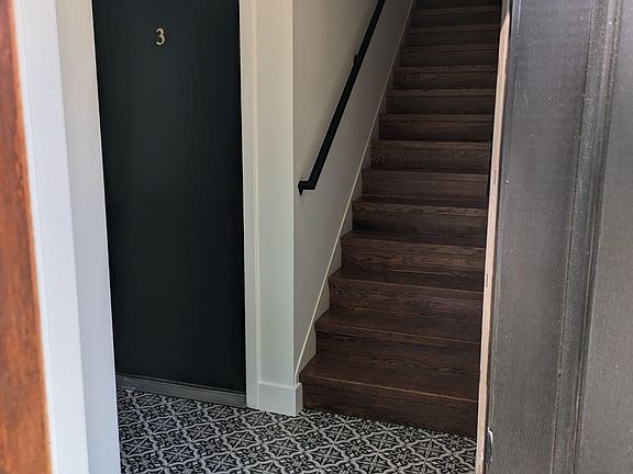 3rd image of 329 Delafield Pl NW