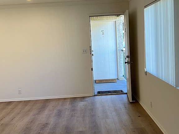 5th image of 509 S Orange Ave APT A