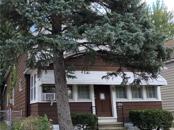 1261 E 167th St, Cleveland, OH 44110