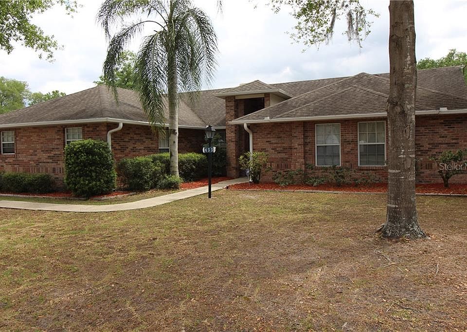 1st image of 433 Berwick Cir
