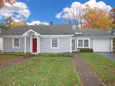 22 Allen Road, North Haven, CT, 06473