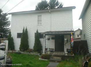 37 Edwards St, Plymouth, PA