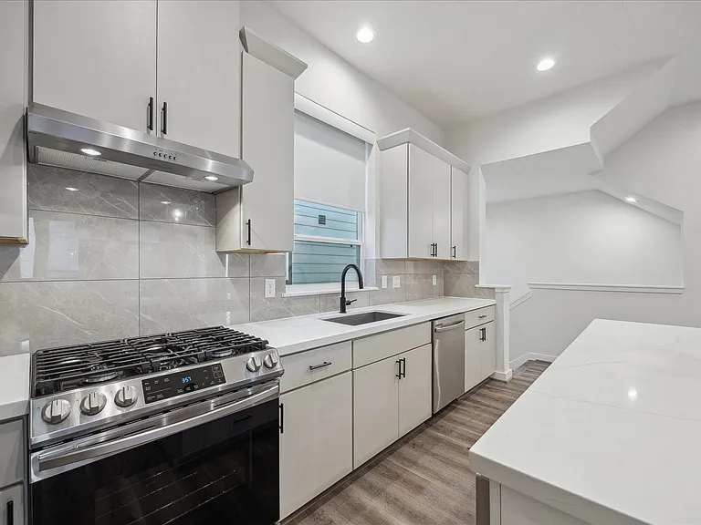 1603 Patterson St #E — Photo 12