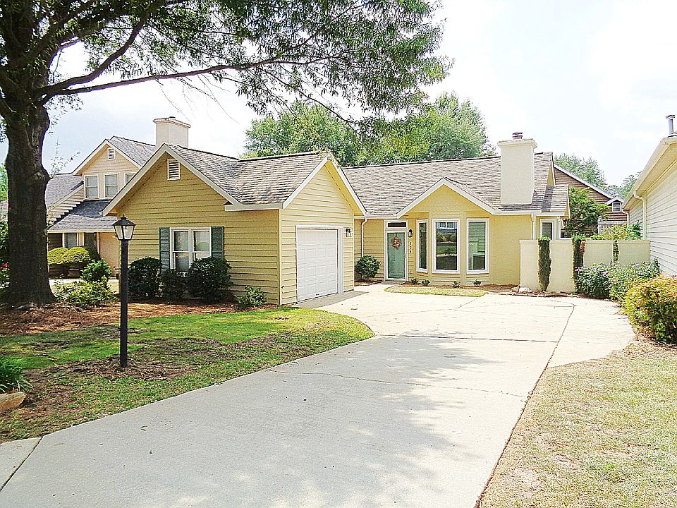 Patio Home close to downtown