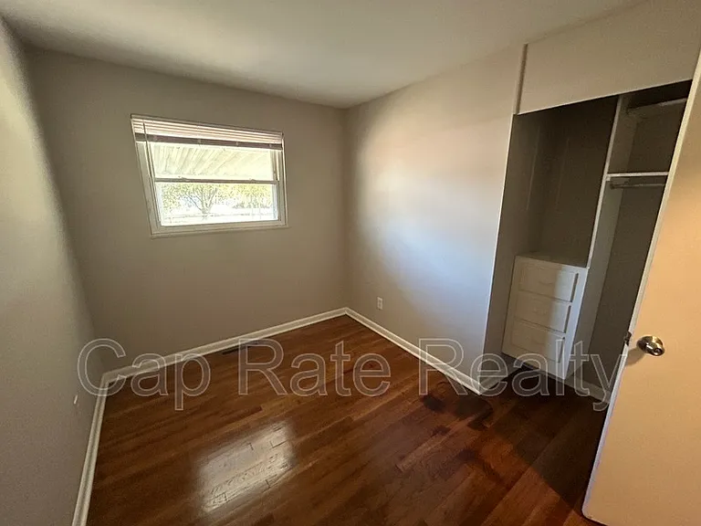 1776 Nason Ave — Photo 9