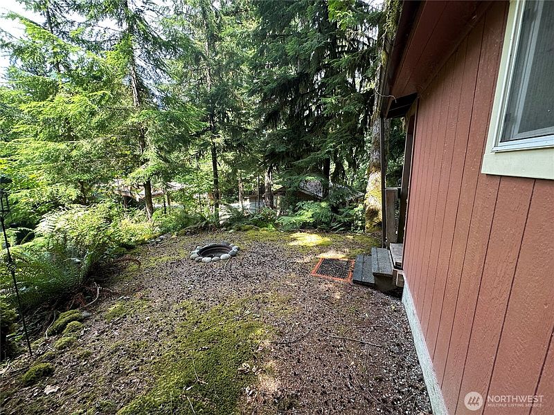 4th image of 45047 Kachess Trail