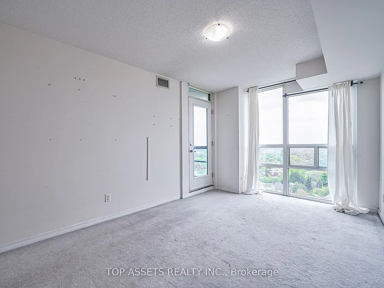 509 Beecroft Rd #1908 — Photo 27