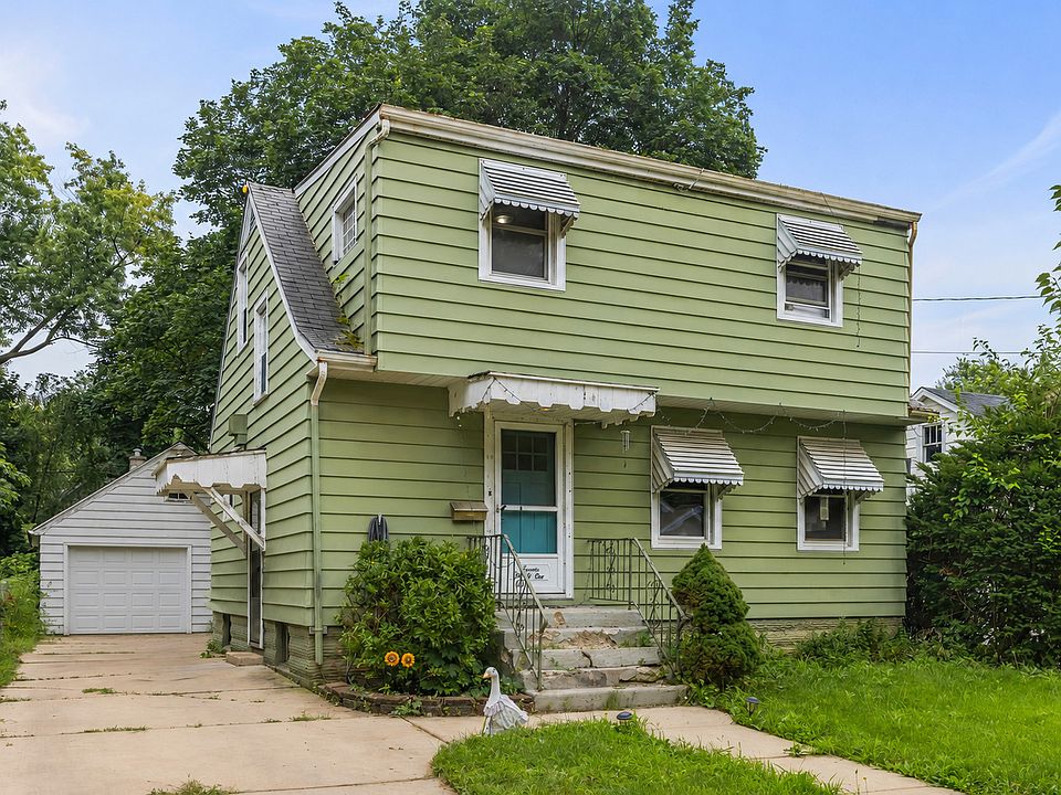 1st image of 732 Bangs St