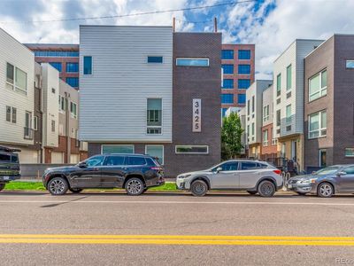 3425 Larimer Street #105, Denver, CO, 80205