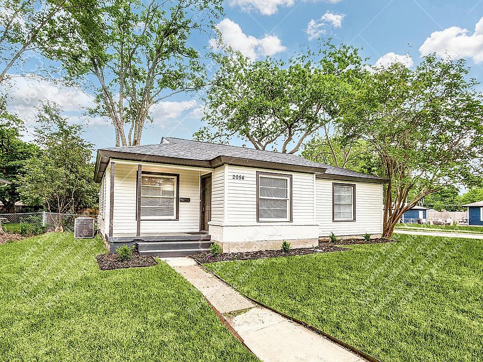 1st image of 2054 Farola Dr