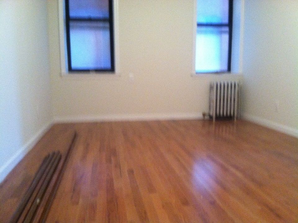 2nd image of 205 Sea Breeze Ave APT 1E