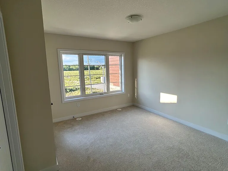 5 Melody Ln — Photo 9