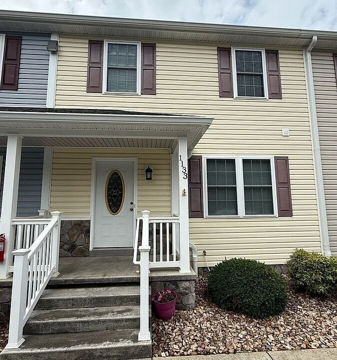 1st image of 1133 Lincolnshire Dr