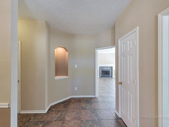 4th image of 3115 Long Bough Ct