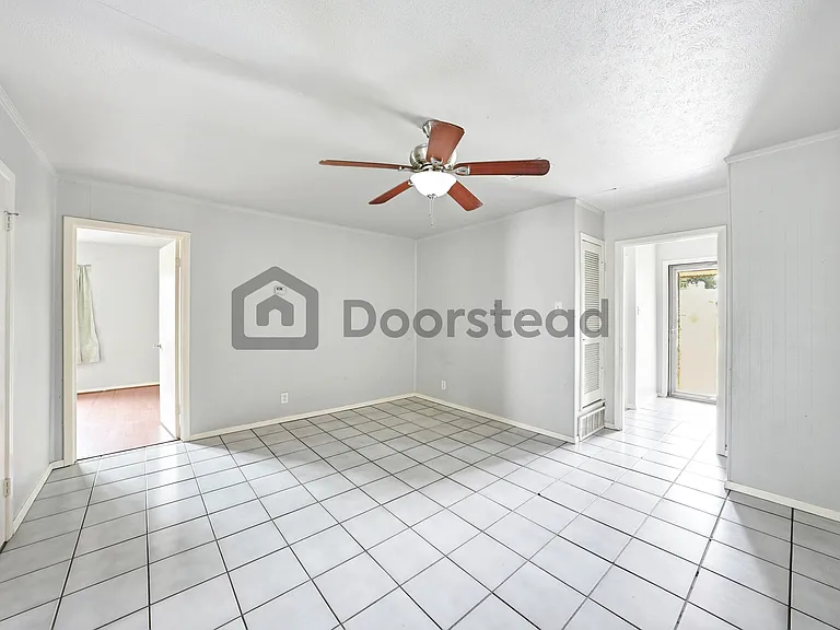 204 Jefflyn Ct — Photo 18