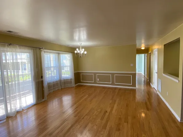 108 Lowell Ct, Princeton, NJ