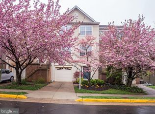 2829 Roesh Way, Vienna, VA 22181