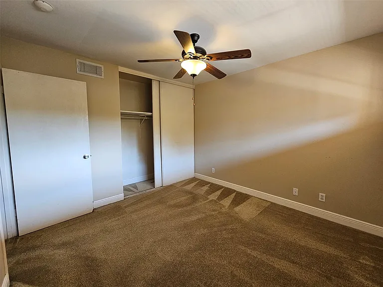12600 Melville Dr #321B — Photo 7