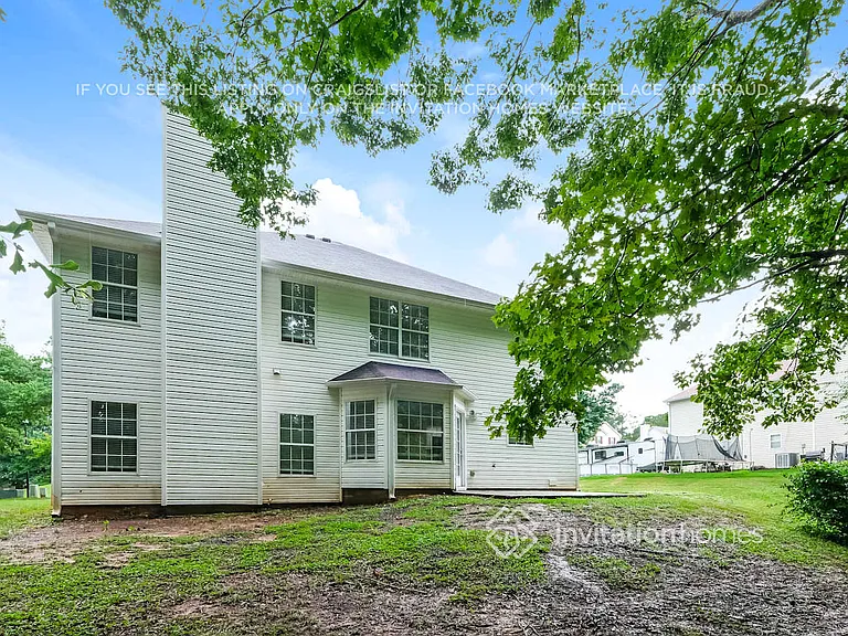521 Michael Cir — Photo 17