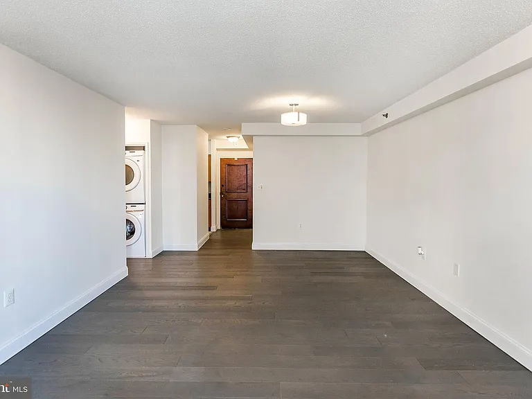 4801 Fairmont Ave #713 — Photo 9
