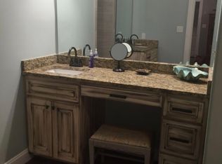 408 Cliff Cv, Oxford, MS 38655