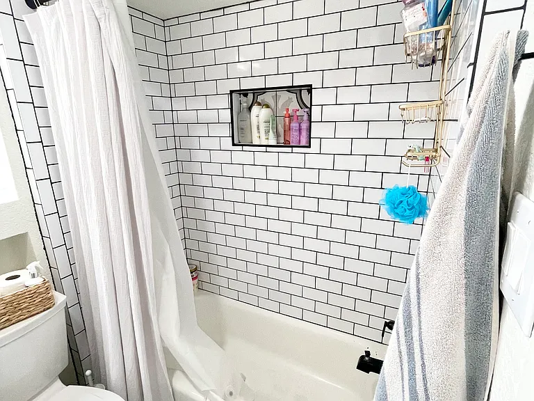 3245 S University Dr — Photo 10