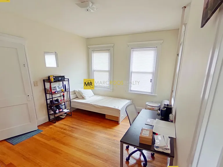17 Melvin Ave — Photo 6