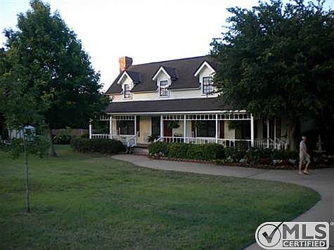1st image of 128 Meadow Creek Ln
