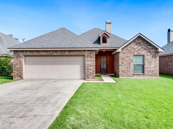 105 Saint Fabian Dr, Carencro, LA 70520