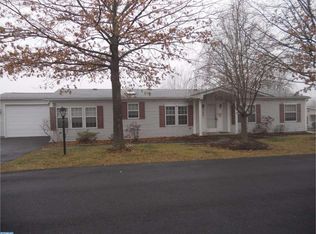 302 Hidden Springs Dr, Souderton, PA 18964