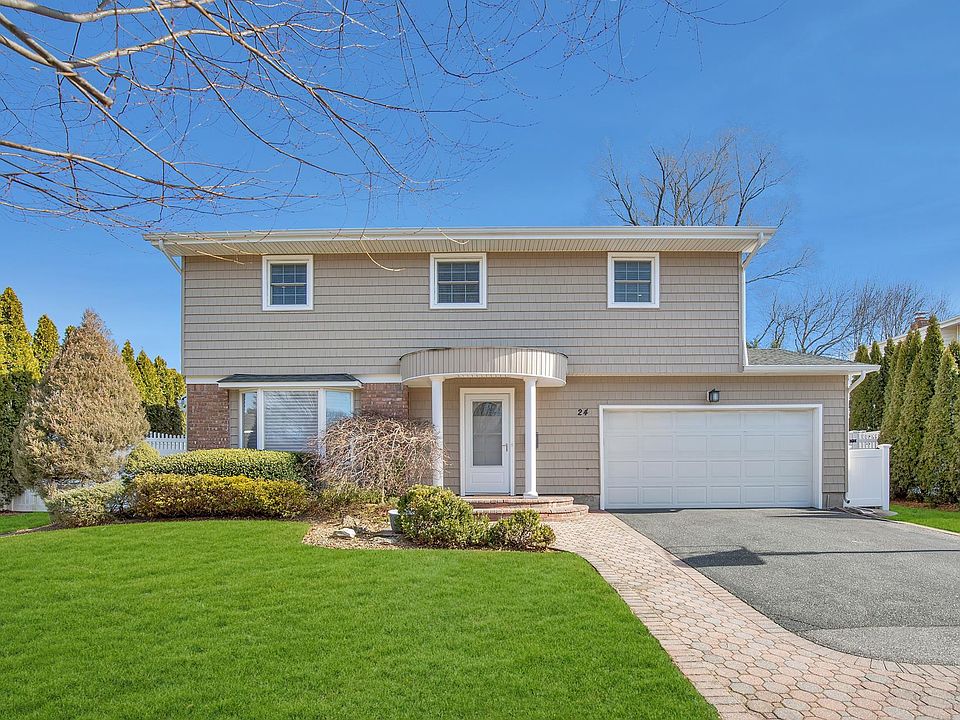 1st image of 24 Sagamore Way S