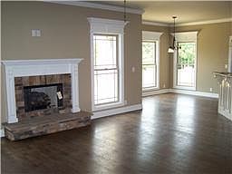 2nd image of 115 Tambark Cir