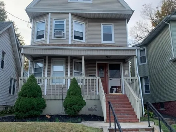 295 Elm St, Kearny Town, NJ 07032