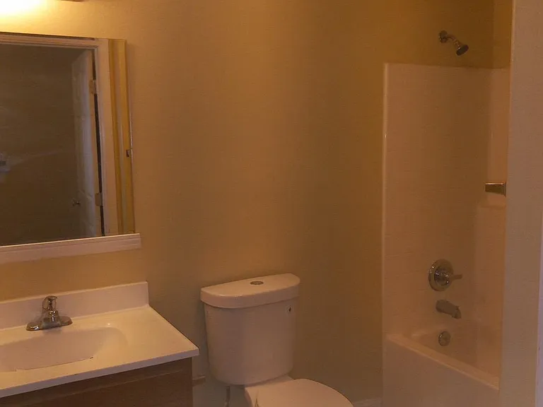 3715 Jefferson St — Photo 11