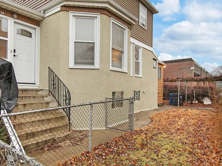 1516 Lee St — Photo 75