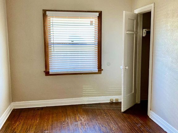4th image of 1602 N Banning Blvd