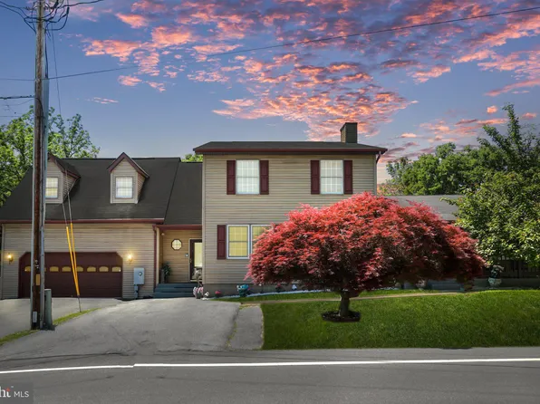 11036 Hickory School Rd, Williamsport, MD 21795