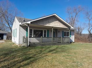 40 Orion Ave, Chester, WV 26034