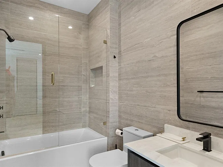 823 Ponce De Leon Dr — Photo 43