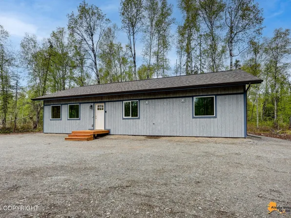 21149 S Morel Cir, Talkeetna, AK 99676