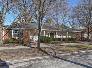 545 Sunset Ave, La Grange, IL