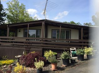 541 Redwood Dr, Roseburg, OR 97470