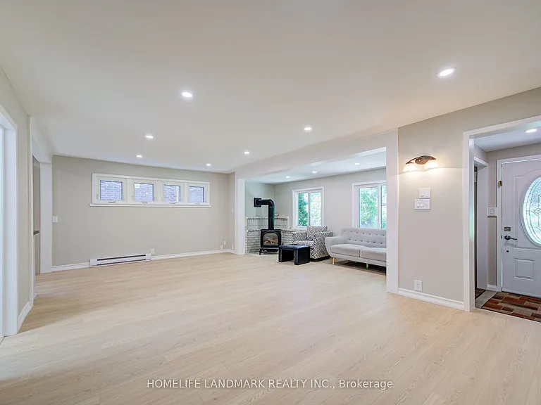 65 Cooks Bay Dr — Photo 4