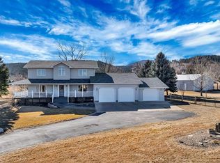 3035 Meadow Ln, Spearfish, SD 57783