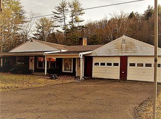 111 Troxell Valley Rd, Andreas, PA 18211