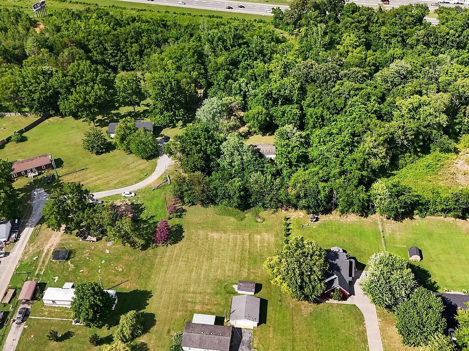 1st image of 4884 Blackman Rd
