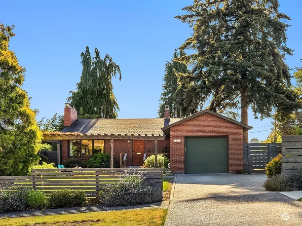 6057 44th Avenue NE, Seattle, WA 98115